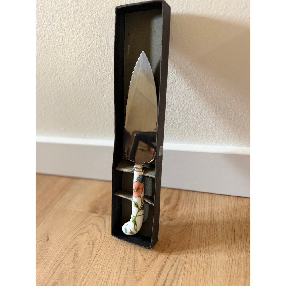 Vintage Prill Stainless Floral Ceramic Handle Cake Server